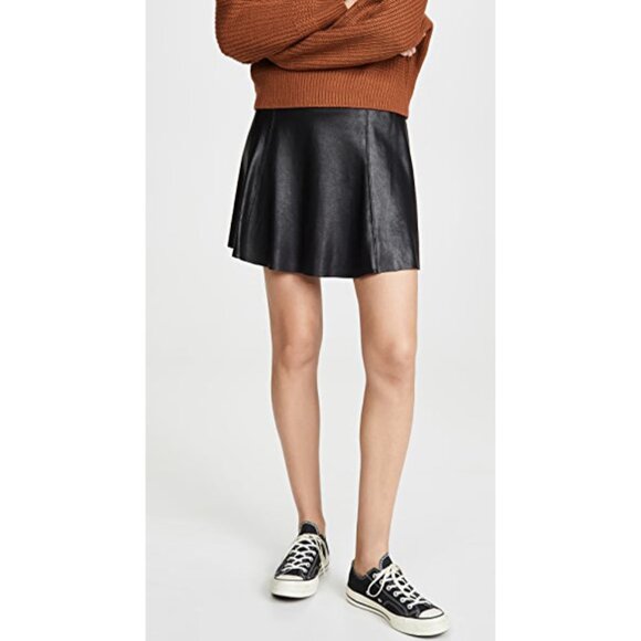 Spanx Faux Leather Flouncy Skirt Very Black Skater Shiny Edgy A-Line Circle Mini - Picture 6 of 12
